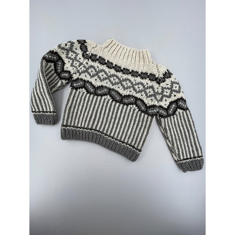 Women's Vintage handemade Nordic 100% Wool Cream and Grey Sweater